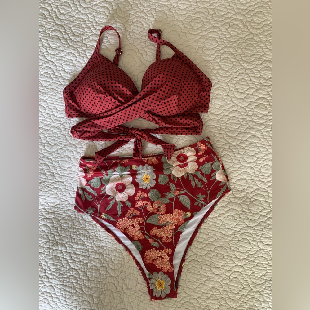 NWT burgundy floral polka dot bikini